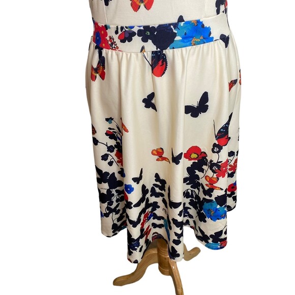 Owin Cream Butterfly Floral A Line Fit and Flare Dress. Size Medium. New - Picture 6 of 8